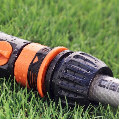 Conector Universal 1/2 - 5/8- 3/4 Claber